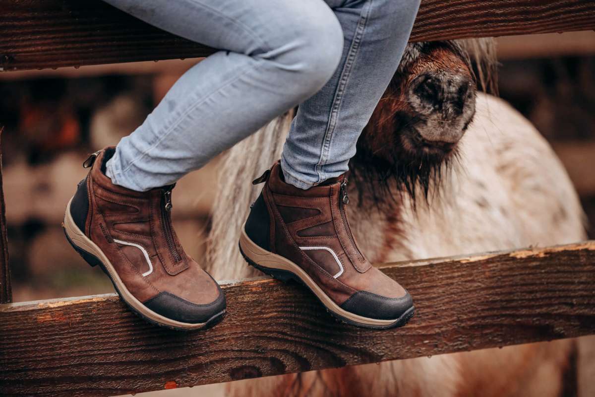 【COLOR iN ID】leather ankle boots Quail Leather Ankle Boot - Saddle | beek